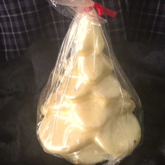 Set of 2 Candle Christmas Trees - Picture 4 of 11